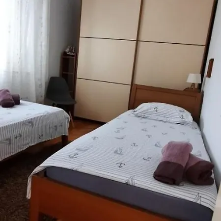 Apartamento Zana Postira