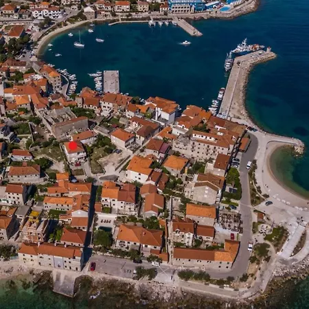 Apartment Zana
