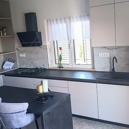 Apartment Zana